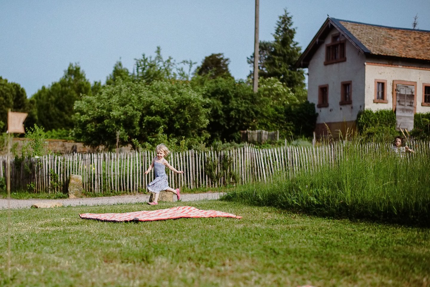 Spielende Kinder im Hofgut Ruppertsberg