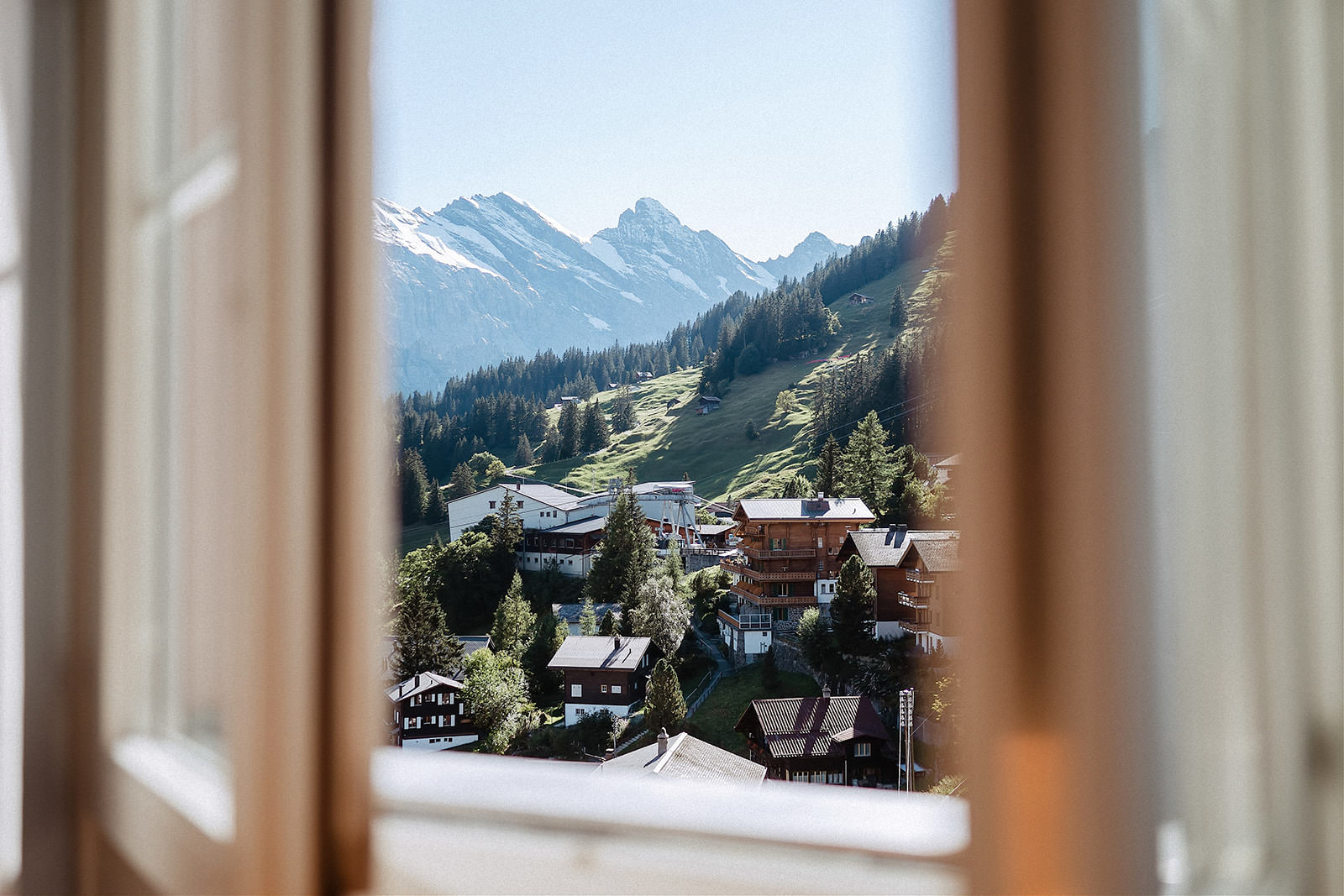 hochzeitsfahochzeitsfotograf mürren blick auf den ort aus hotel reginaotograf mürren blick auf den ort aus hotel reinga