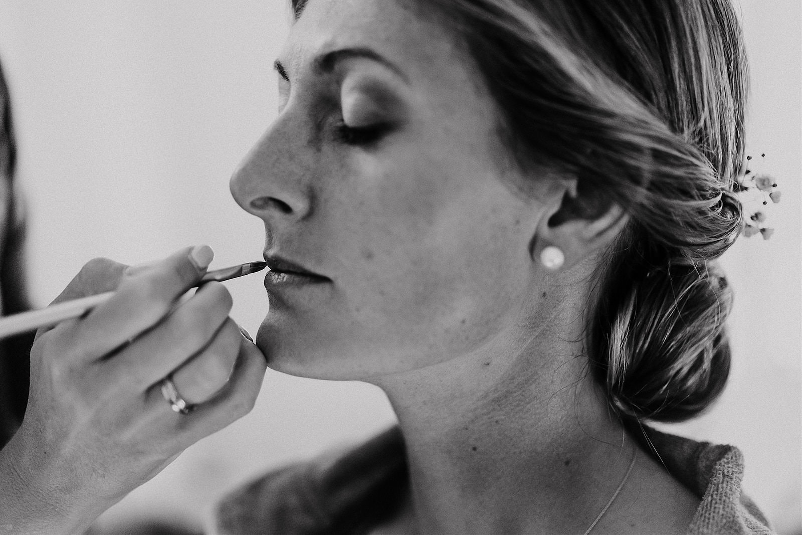 wedding photography lauterbrunnen swiss makeup