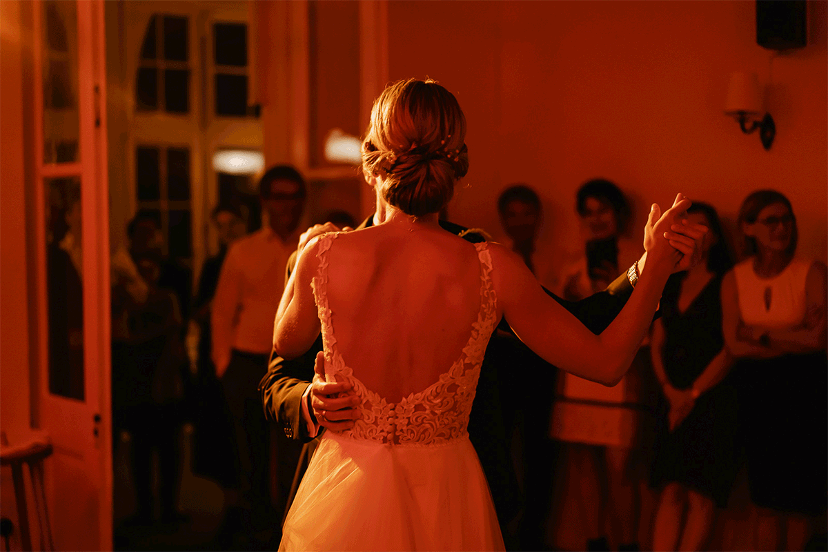 hochzeitsfotograf lauterbrunnen schweiz first dance