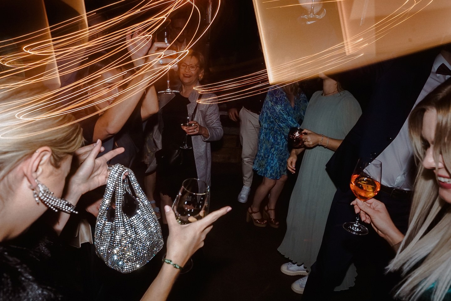 Ausgelassene Partystimmung bei der Hochzeit im Speicher 7